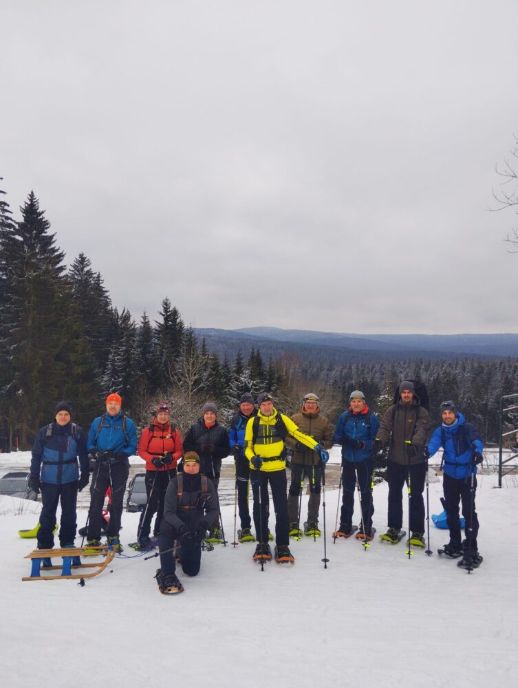 Mehr über den Artikel erfahren ❄️🌲 JELBA on Tour: Winterabenteuer am Dreisessel! 🌲❄️